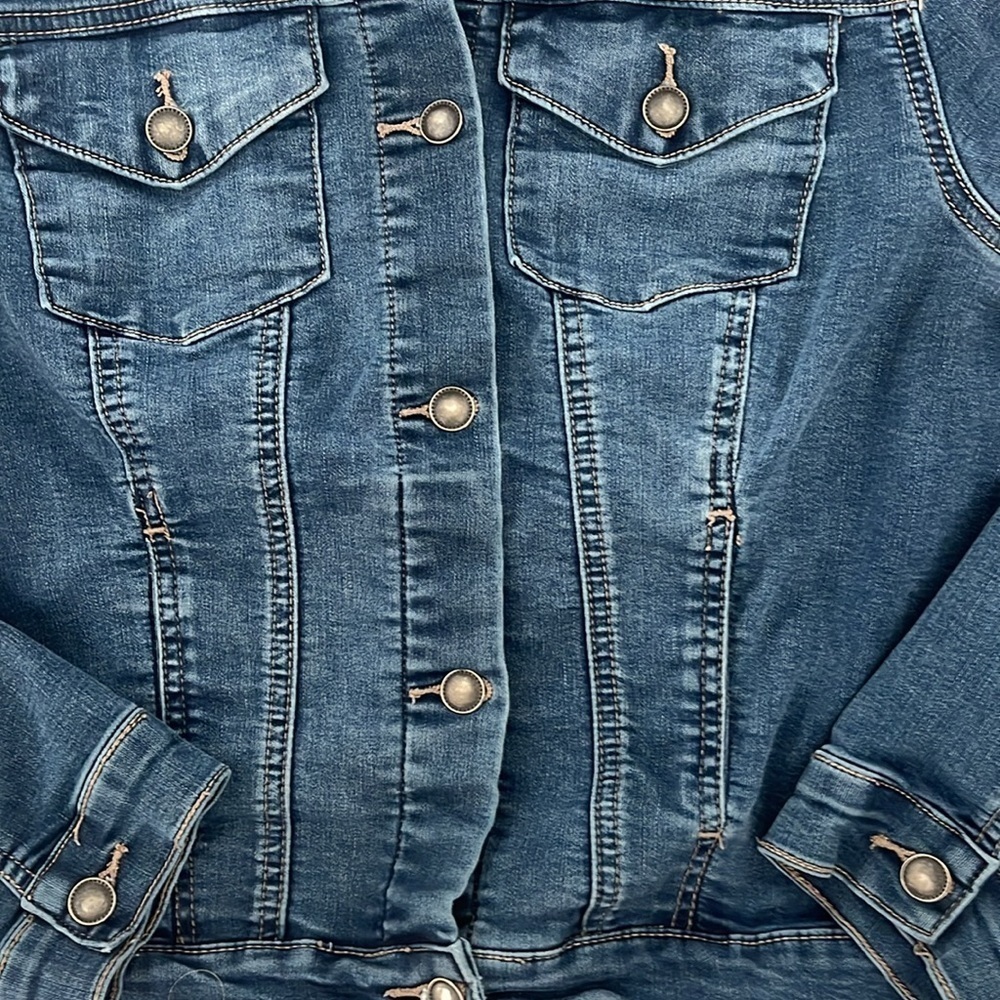 Falls Creek Jean jacket SZ M great condition. Cotton poly spandex blend. - Picture 3 of 9